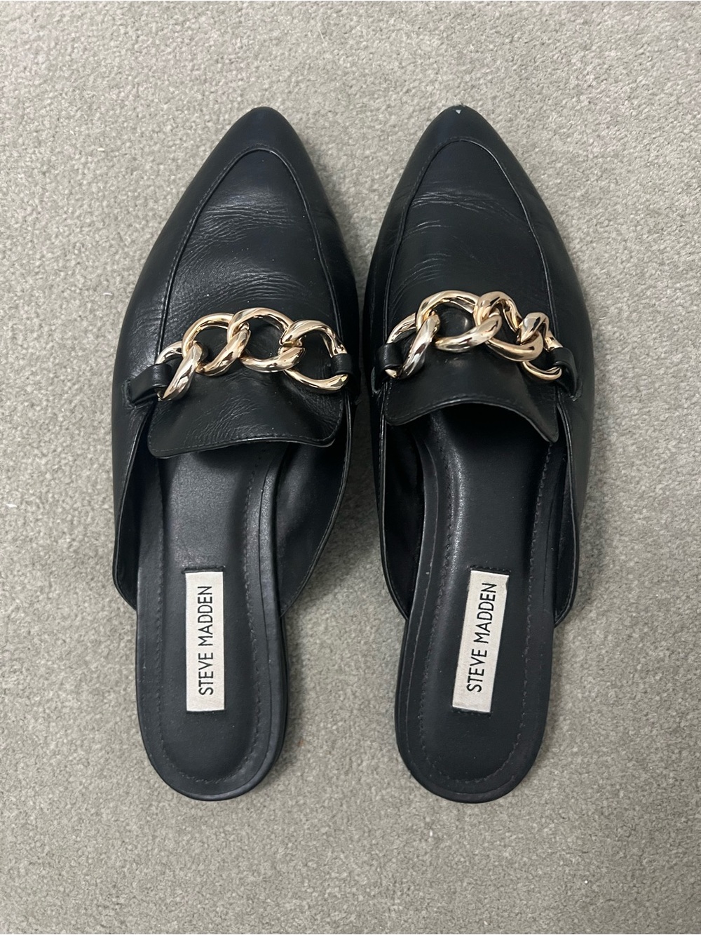 Steve Madden Black Pointed Slip-On Mules with Gold Chain